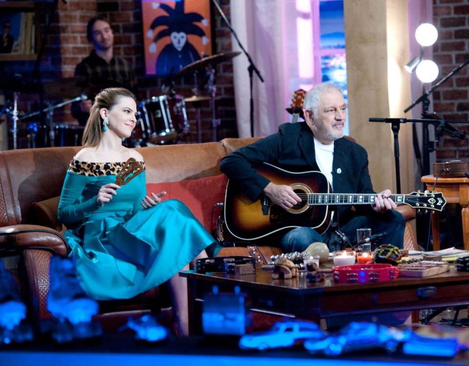 τίτλοι-τέλους-για-το-μουσικό-κουτί-562226476