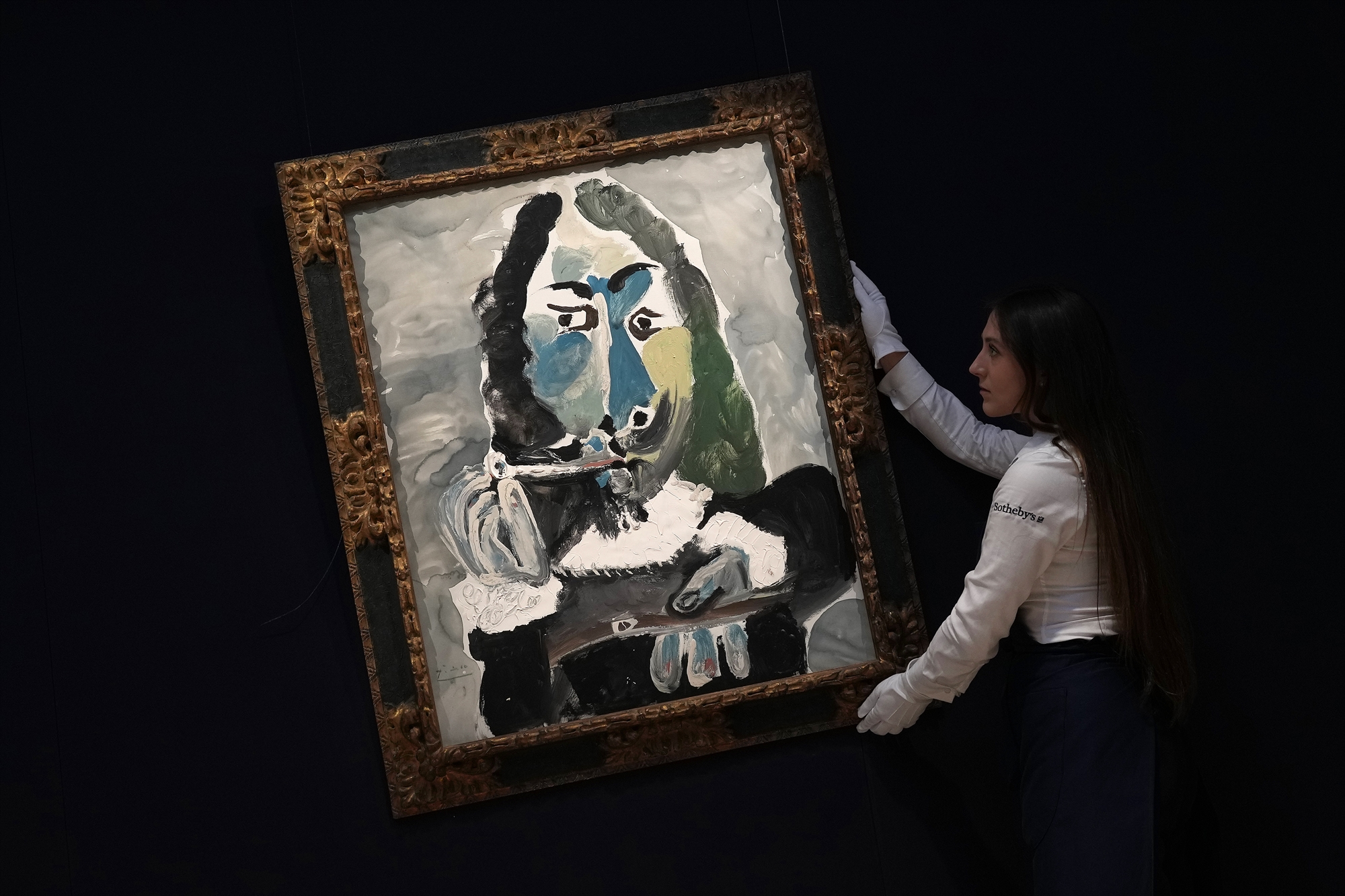 προς-πώληση-μετοχές-έργων-τέχνης-των-ν-562235809