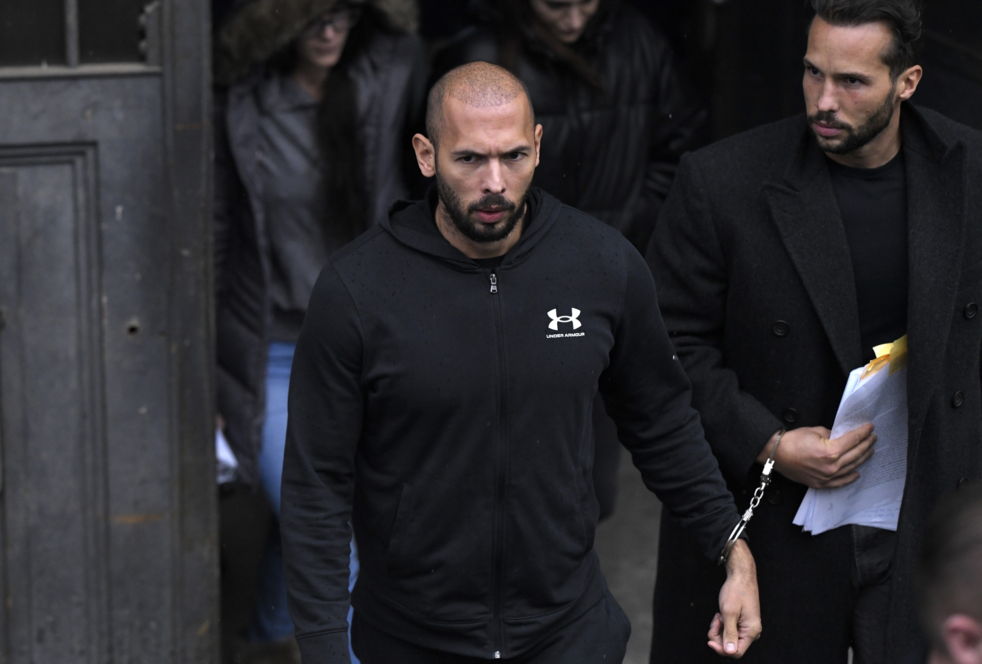 όταν-ο-τέιτ-έγινε-σύνθημα-στην-ερμού-562233562