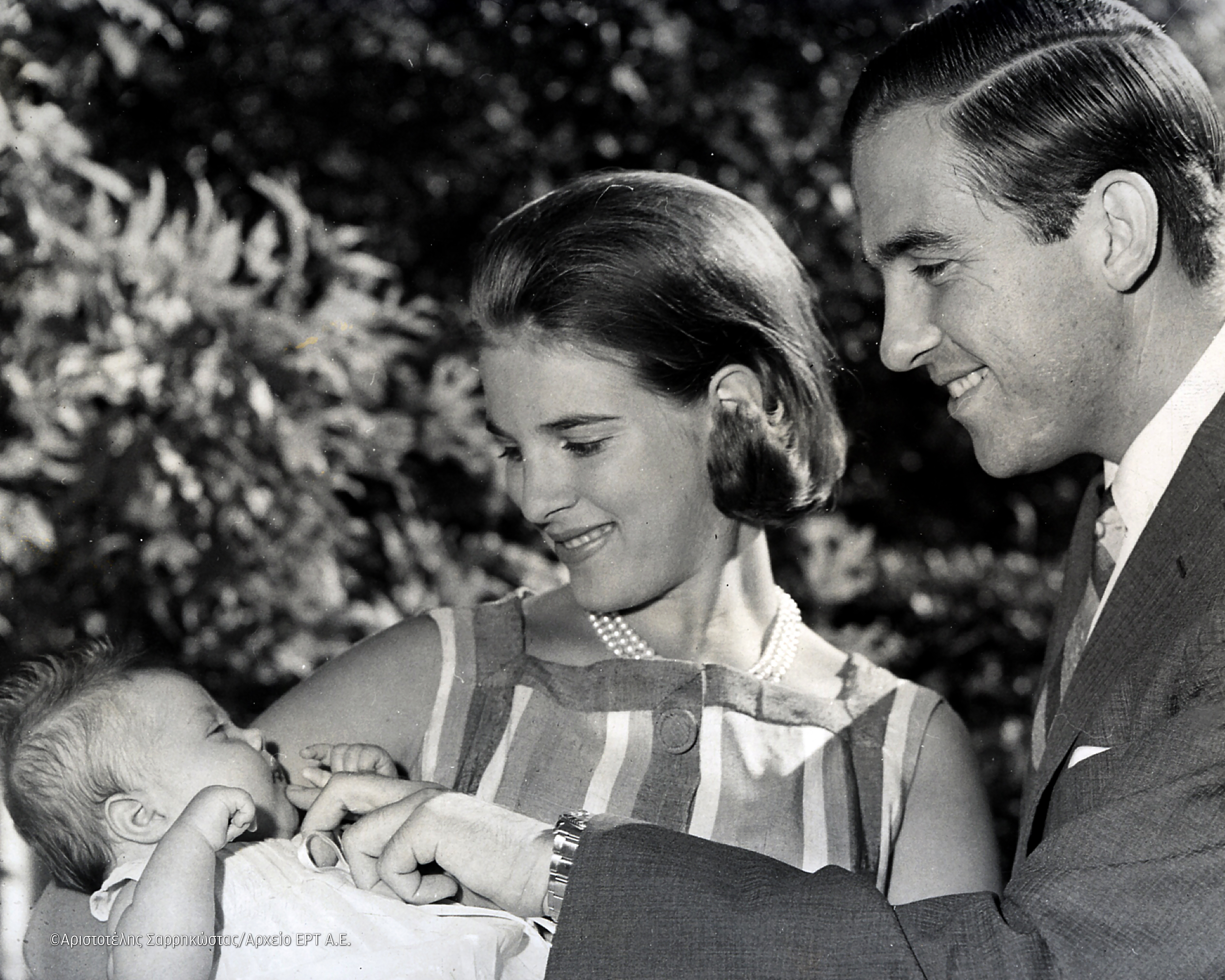 Τέως βασιλιάς Κωνσταντίνος: Σπάνια στιγμιότυπα από τη ζωή του μέσα από το αρχείο του Αριστοτέλη Σαρρηκώστα-6