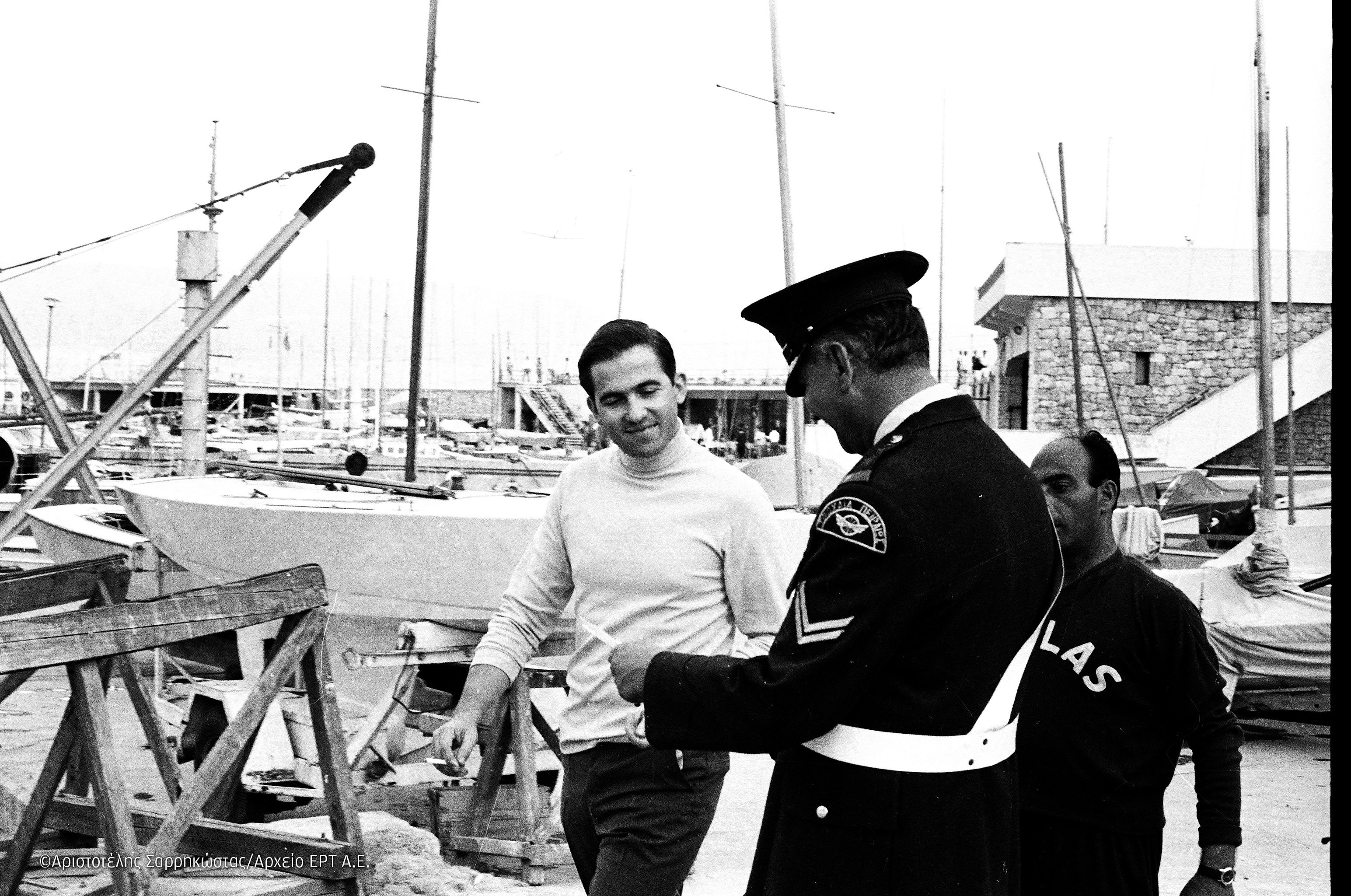 Τέως βασιλιάς Κωνσταντίνος: Σπάνια στιγμιότυπα από τη ζωή του μέσα από το αρχείο του Αριστοτέλη Σαρρηκώστα-3