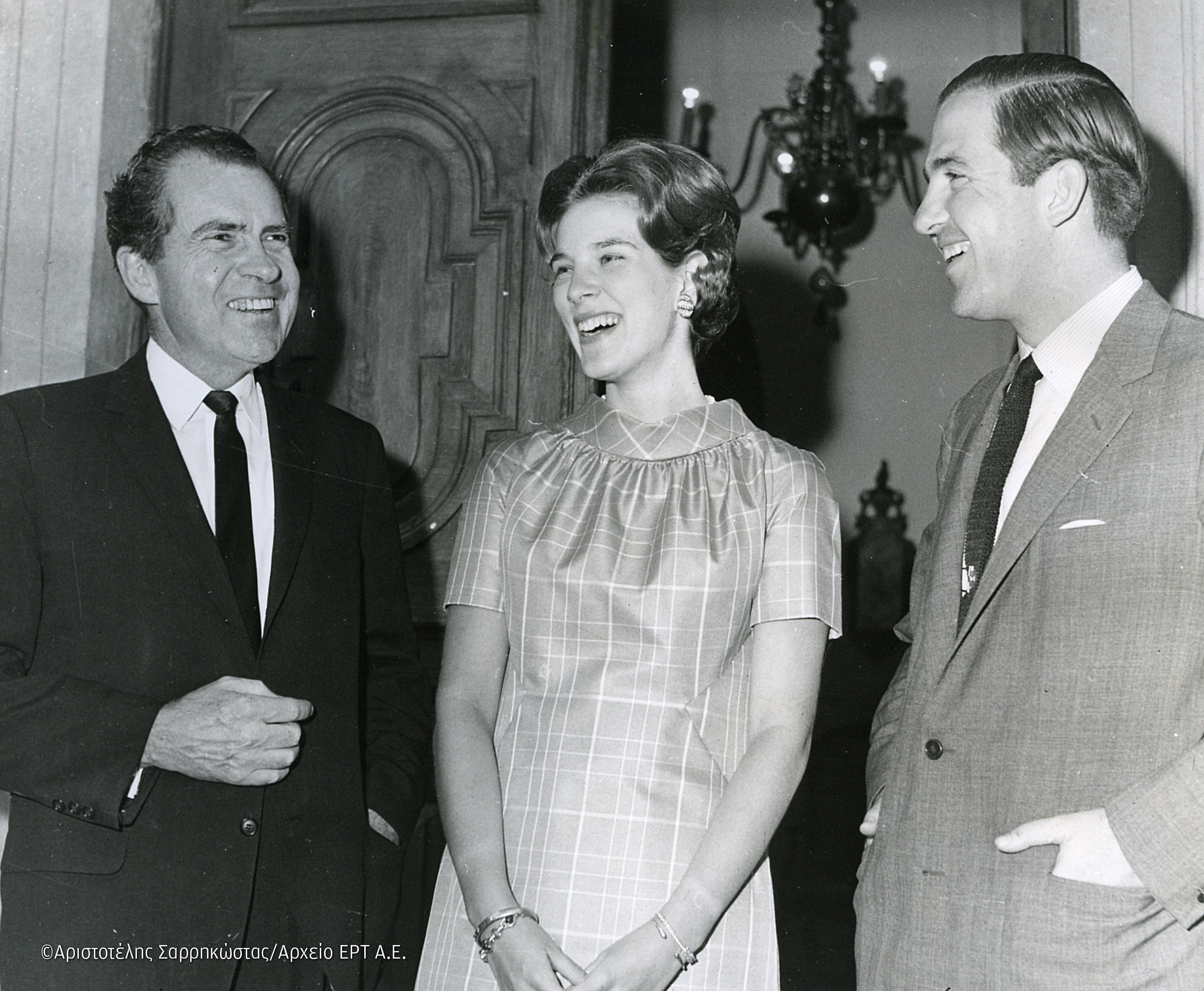 Τέως βασιλιάς Κωνσταντίνος: Σπάνια στιγμιότυπα από τη ζωή του μέσα από το αρχείο του Αριστοτέλη Σαρρηκώστα-2