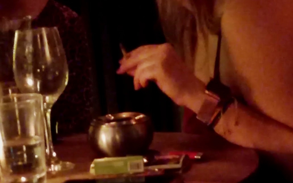 Κάπνισμα: Μετά τα μεσάνυχτα… επιτρέπεται-1