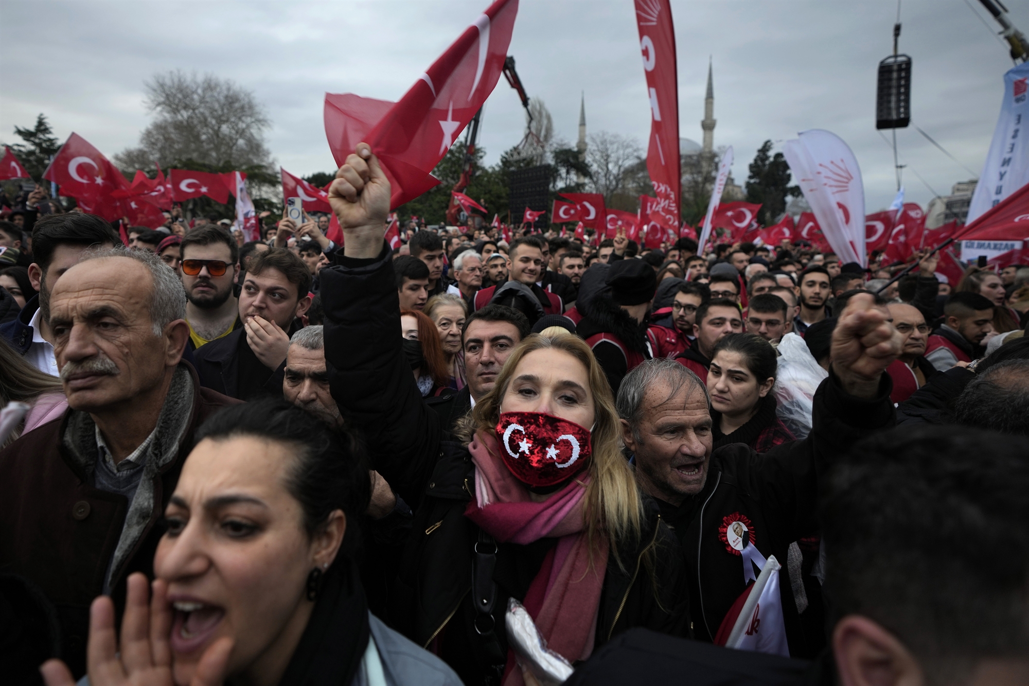 ιμάμογλου-στις-κάλπες-θα-τιμωρηθεί-ο-562224100