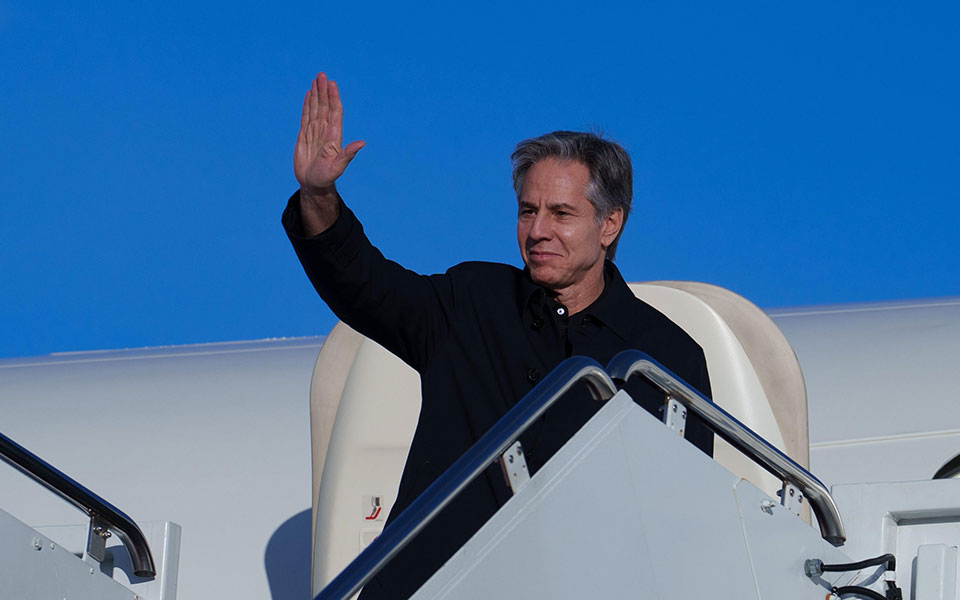 στο-κάιρο-ο-μπλίνκεν-πρώτος-σταθμός-τ-562252768