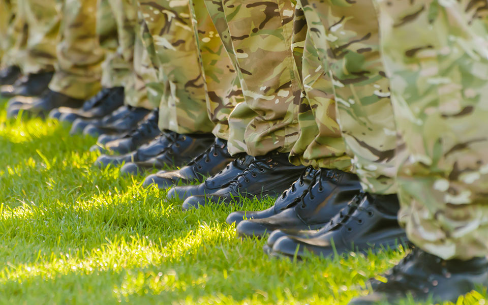 βρετανία-δίωξη-σε-μέλος-του-στρατού-γι-562251820