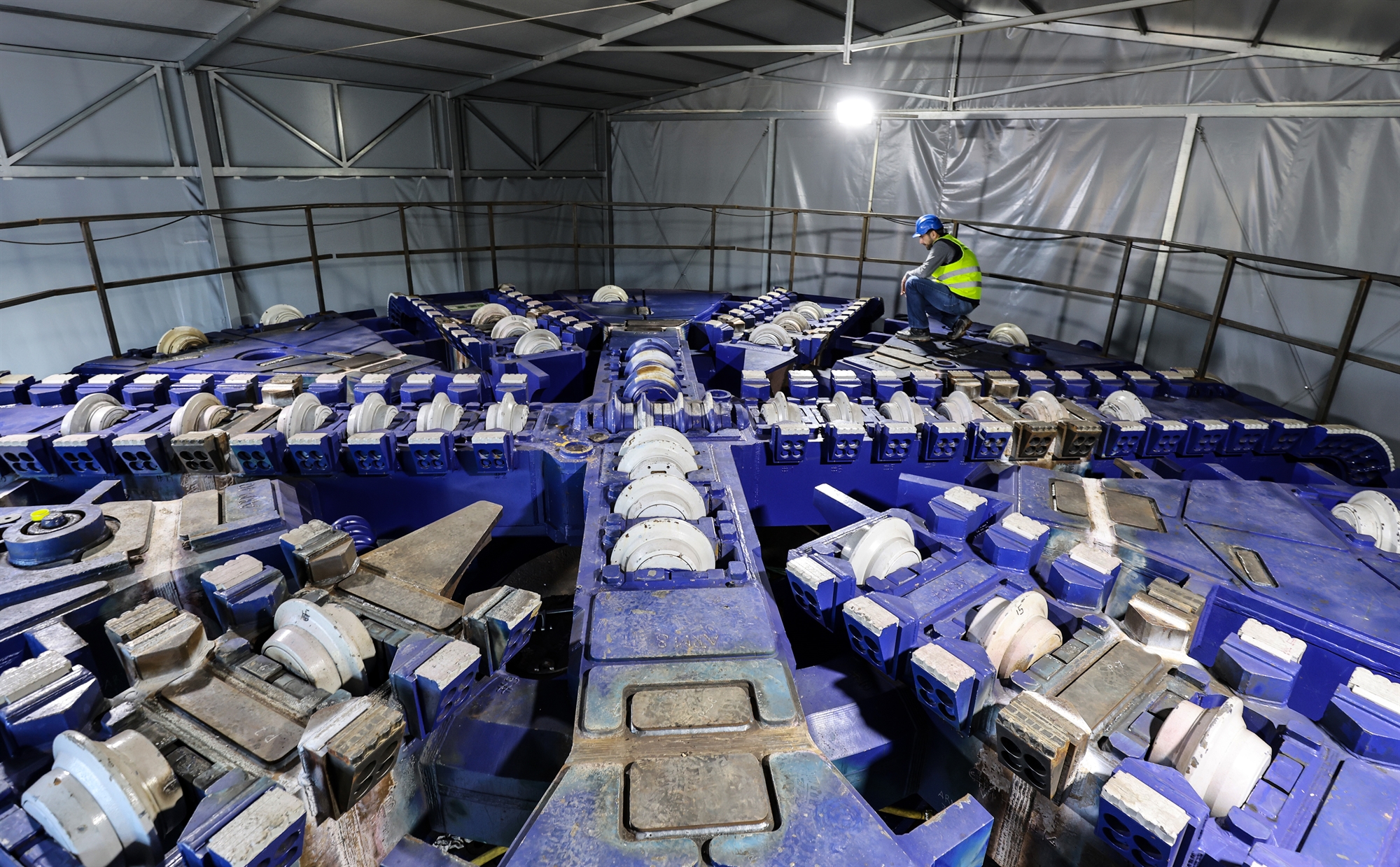 πιο-γρήγοροι-και-έξυπνοι-οι-νέοι-μετ-562228354