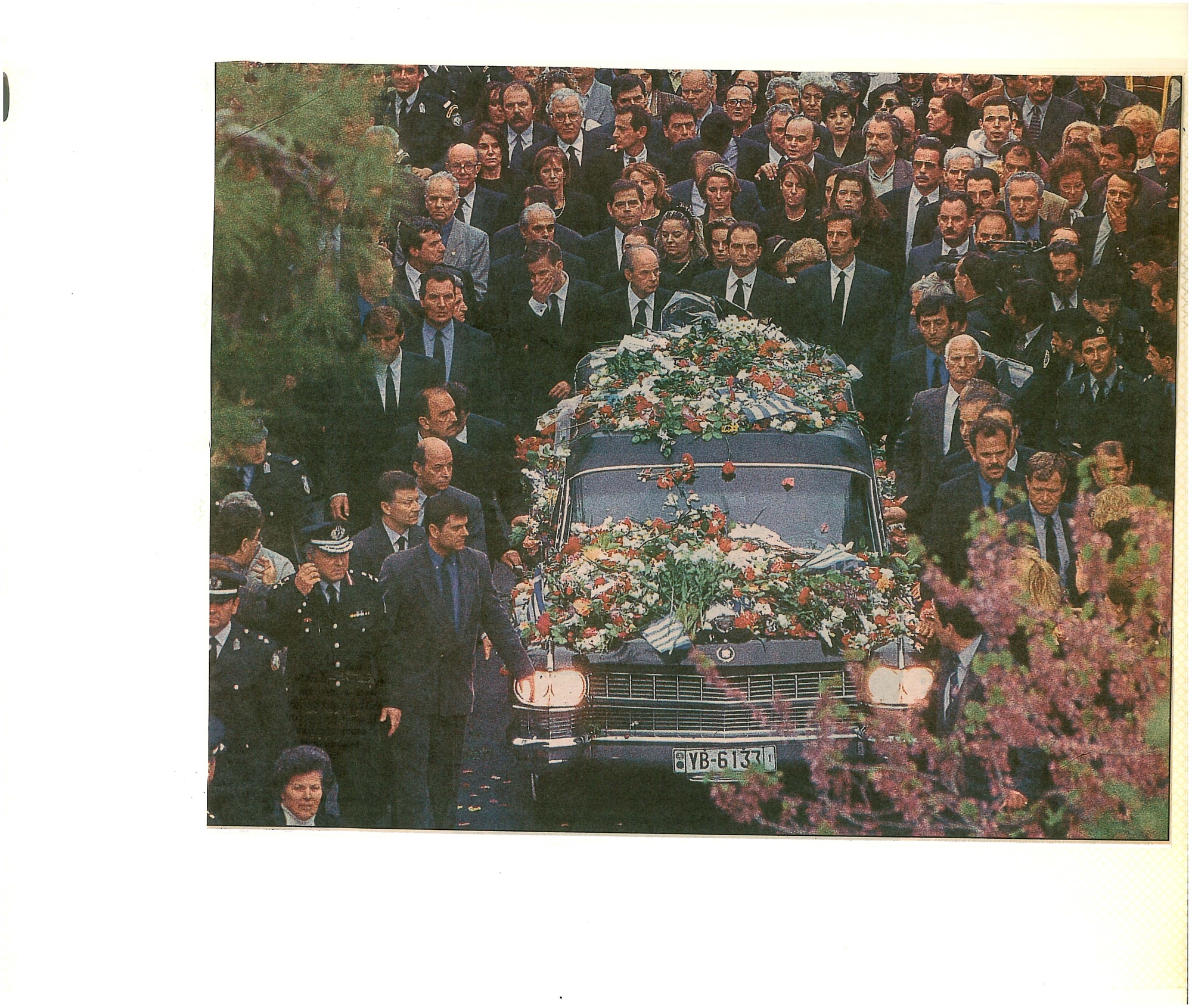 Κηδεύουν βασιλείς και ποιητές πάνω από 100 χρόνια-5