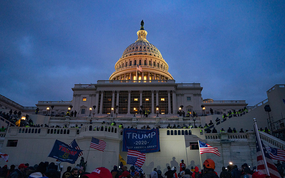 εισβολή-στο-καπιτώλιο-ο-μπάιντεν-θα-τι-562214152