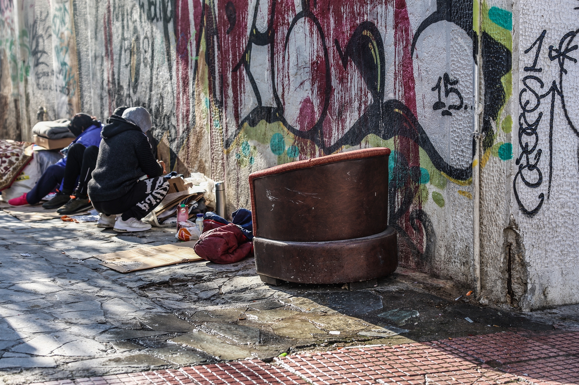 Μια απρόσμενη επίσκεψη – «Οι άνθρωποι αυτοί έχουν δύναμη κι ας τους βλέπεις να σέρνονται…»-1
