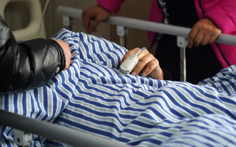 κίνα-φορτηγό-έπεσε-πάνω-σε-πομπή-κηδεί-562218562