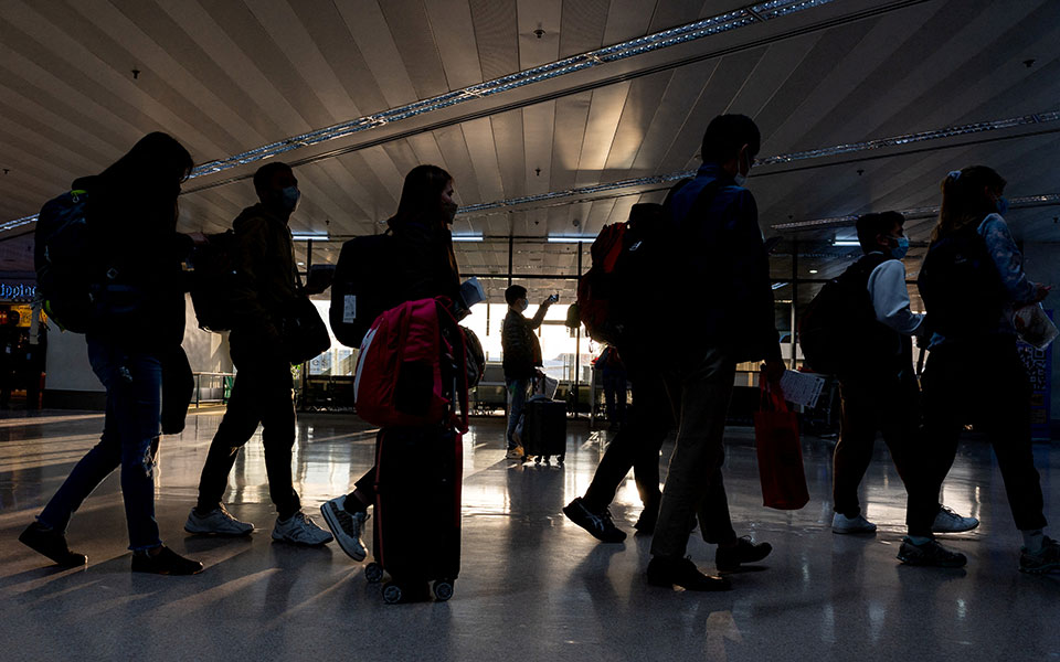 κίνα-ξαναρχίζει-την-έκδοση-θεωρήσεων-562252729