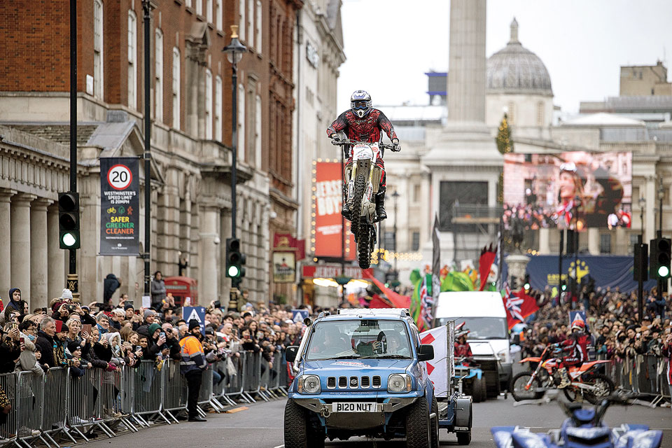 Γιορτάσαμε Πρωτοχρονιά όπως… Πρωτομαγιά-2
