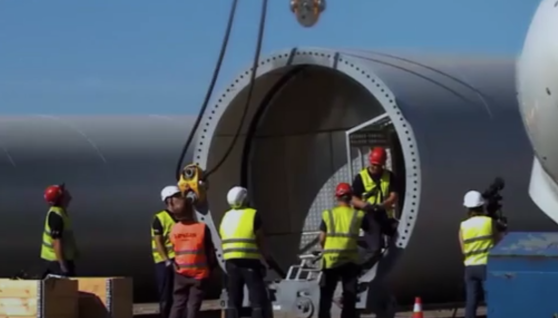 ο-ευρωπαϊκός-δρόμος-του-μεταξιού-η-α-562246708