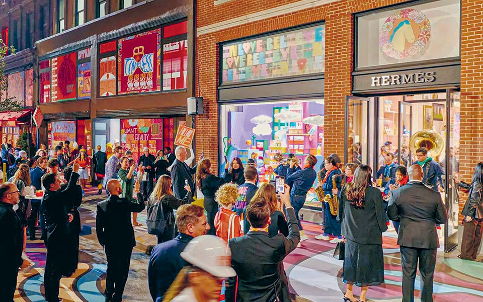 ρεκόρ-στη-μεταπώληση-ειδών-πολυτελεί-562221094