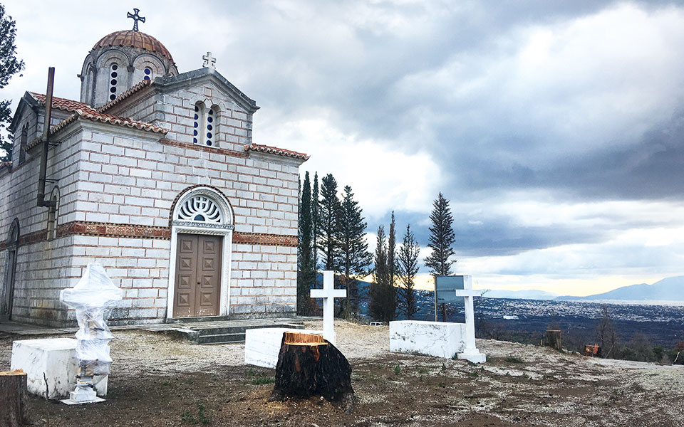 Τατόι: Οδοιπορικό της «Κ» στον λοφίσκο Παλαιόκαστρο-1