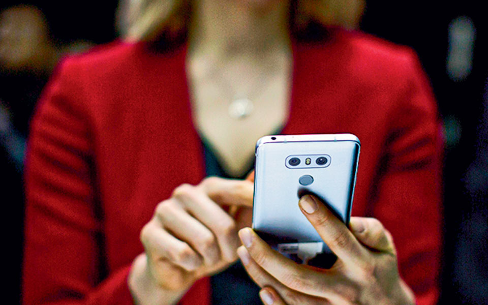 διδάσκοντας-το-τέλειο-μήνυμα-γνωριμι-562229320