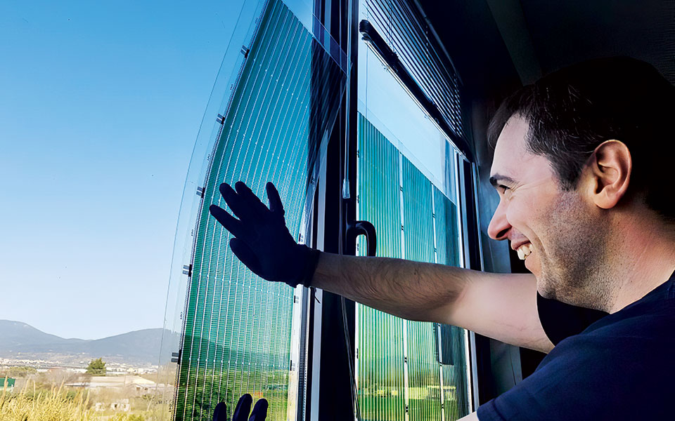 φωτοβολταϊκά-3ης-γενιάς-από-3d-εκτυπωτ-562245712