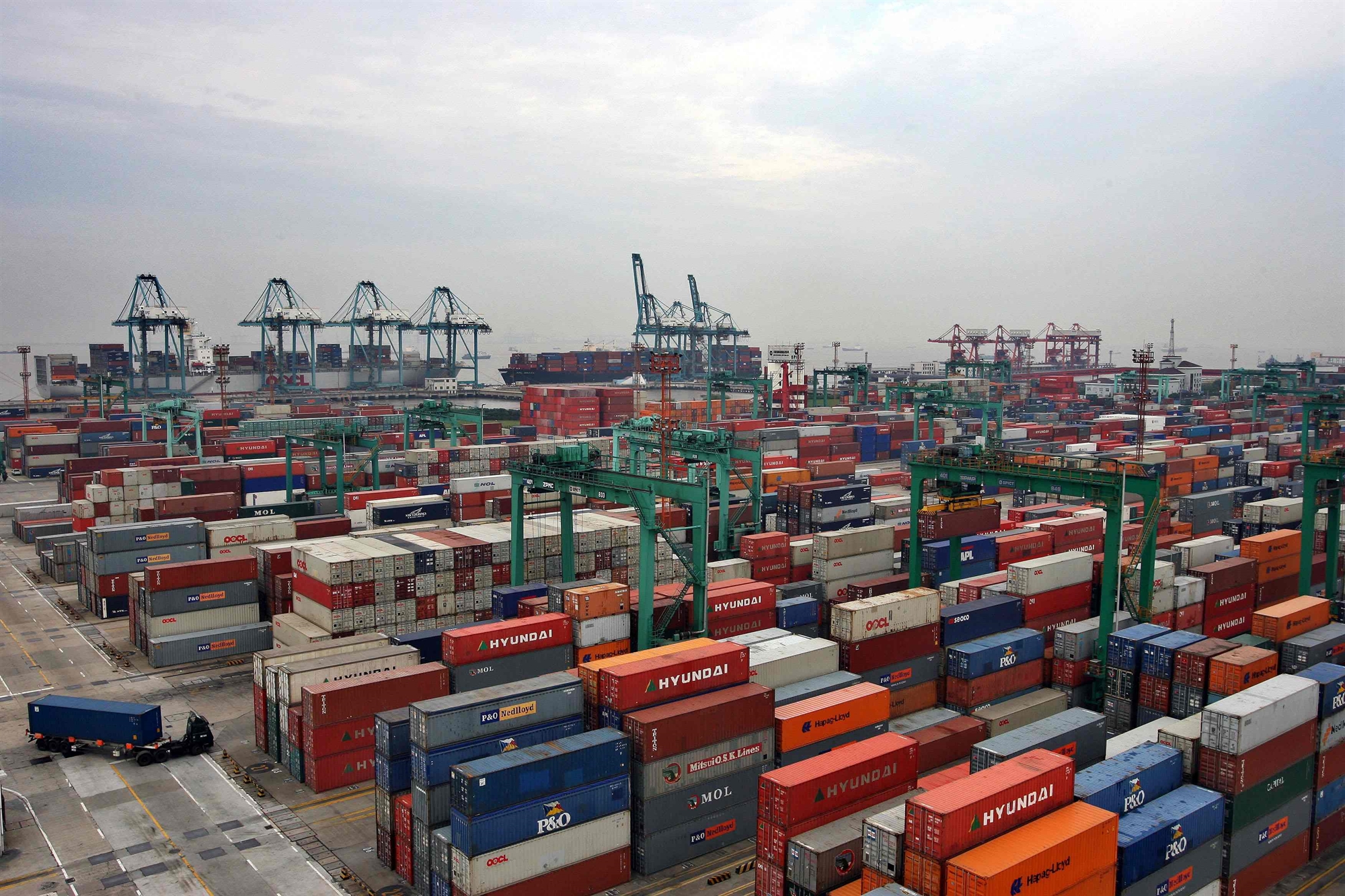 κίνα-μειώνει-την-παραγωγή-το-εργοστά-562216732