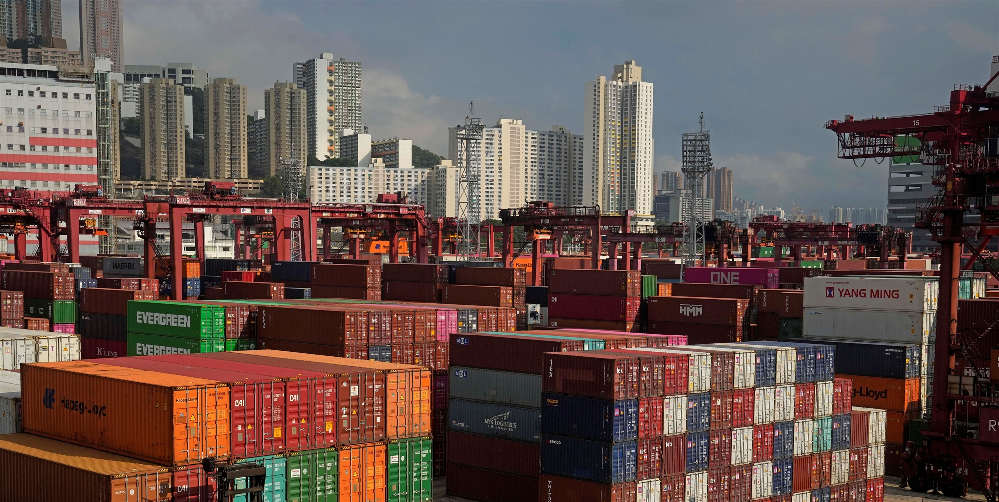 σε-ύφεση-το-2023-μεγάλο-μέρος-του-πλανήτη-λ-562211854