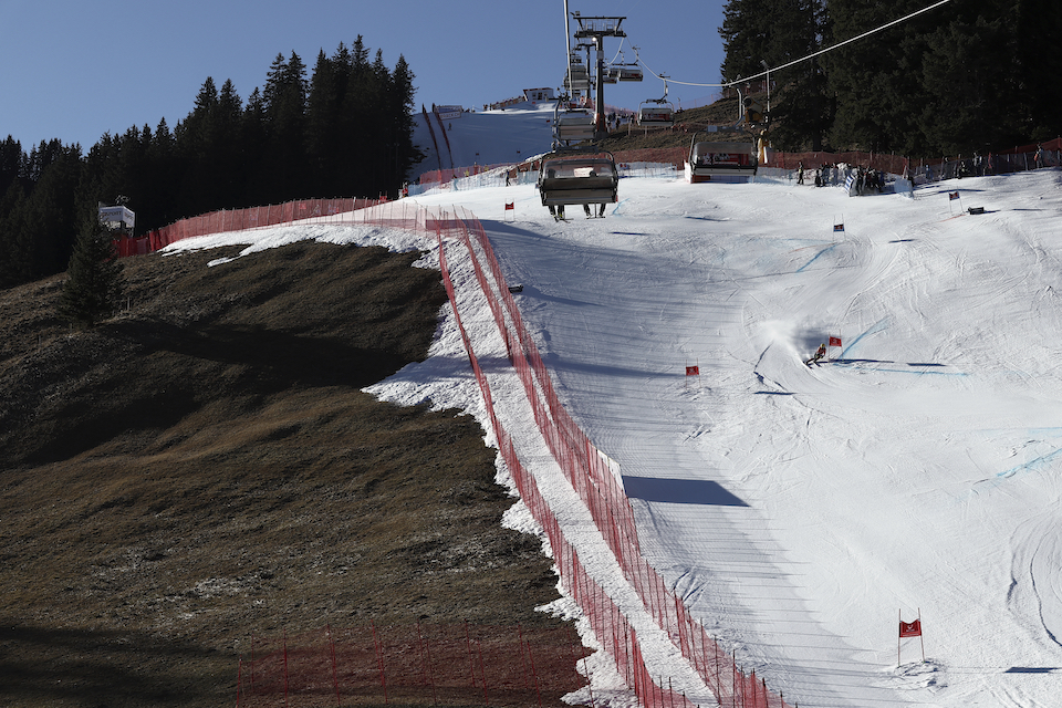 Ελβετία: Χιονοδρομικά κέντρα χωρίς χιόνι – Αλπικοί προορισμοί περνούν «κρίση ταυτότητας»-2