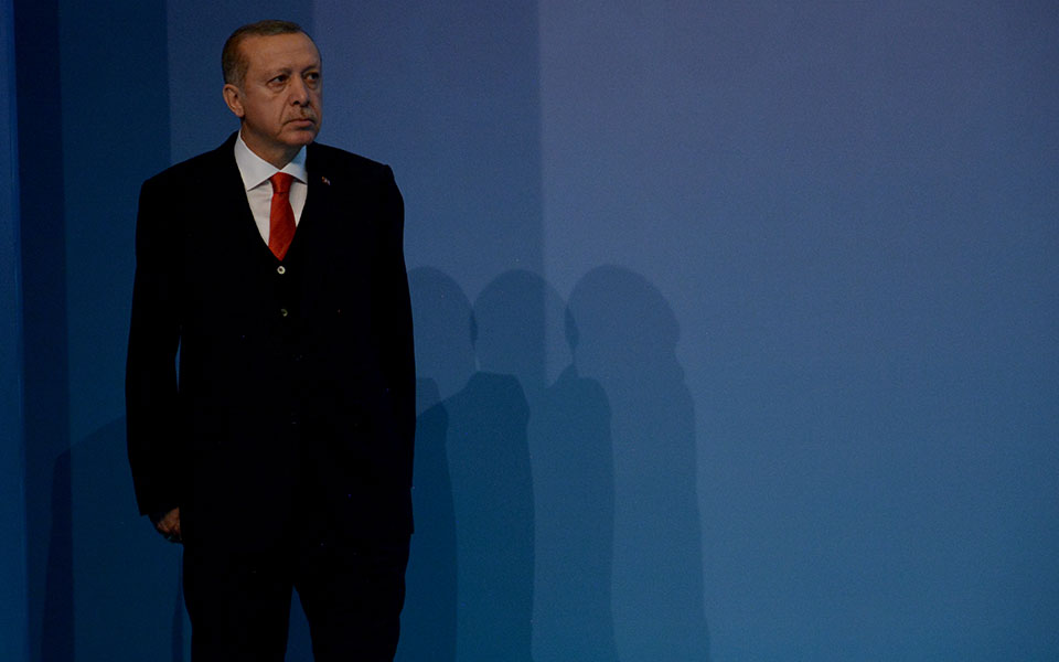 τουρκικό-μπαράζ-ταξιδιωτικών-οδηγιώ-562252591