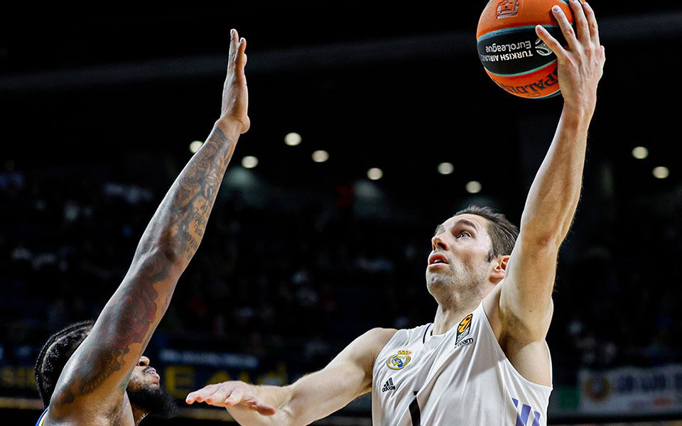μπάσκετ-euroleague-η-ρεάλ-συνέτριψε-τη-μακ-562216870