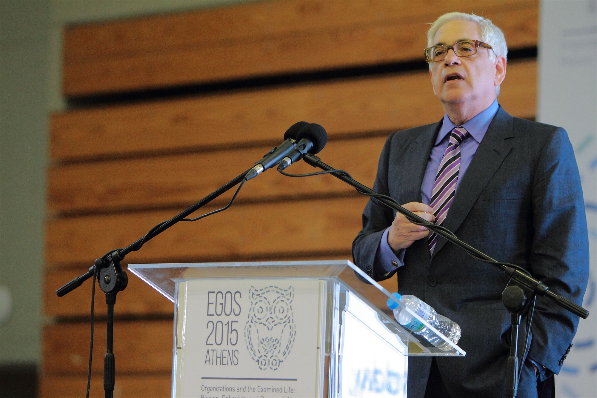 Η Μόνικα Μπελούτσι επισκέφθηκε το προξενείο μας στη Νέα Υόρκη-2