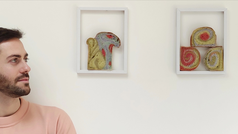 ο-νίκος-χανδόλιας-είναι-καλλιτέχνης-κ-562230391