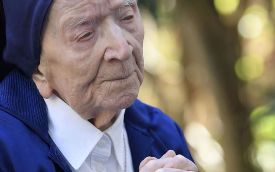 γαλλία-απεβίωσε-σε-ηλικία-118-ετών-ο-γηρα-562233352