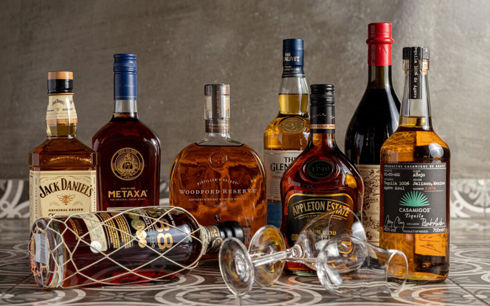 αυτά-τα-ποτά-συνοδεύουν-τέλεια-τη-σοκο-562253611