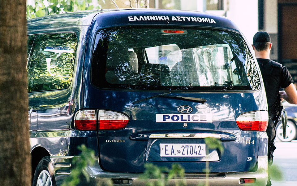 βριλήσσια-διαρρήκτες-εισέβαλαν-σε-σπ-562219027