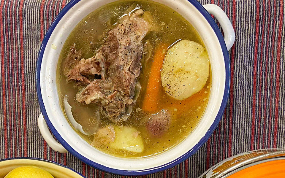 είναι-η-γίδα-βραστή-νέα-τάση-στα-εστιατ-562218475