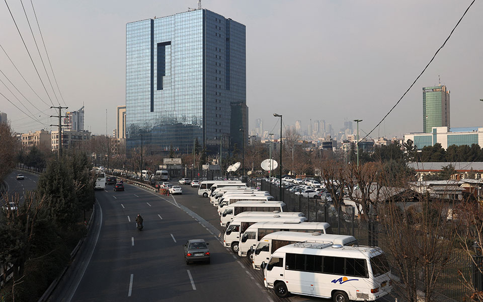 ιράν-την-απελευθέρωση-γαλλο-ιρλανδού-562247788