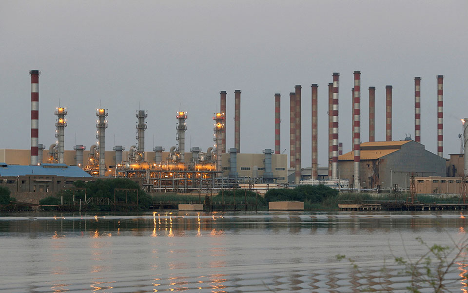 ιράν-συνελήφθη-γερμανός-που-τραβούσε-562232644