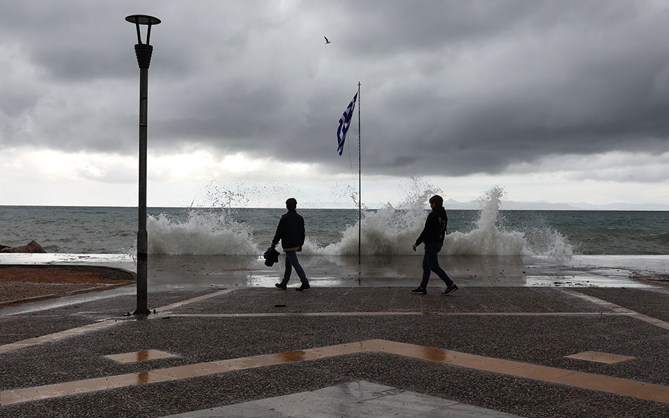 καιρός-πού-θα-σημειωθούν-σήμερα-βροχέ-562251796