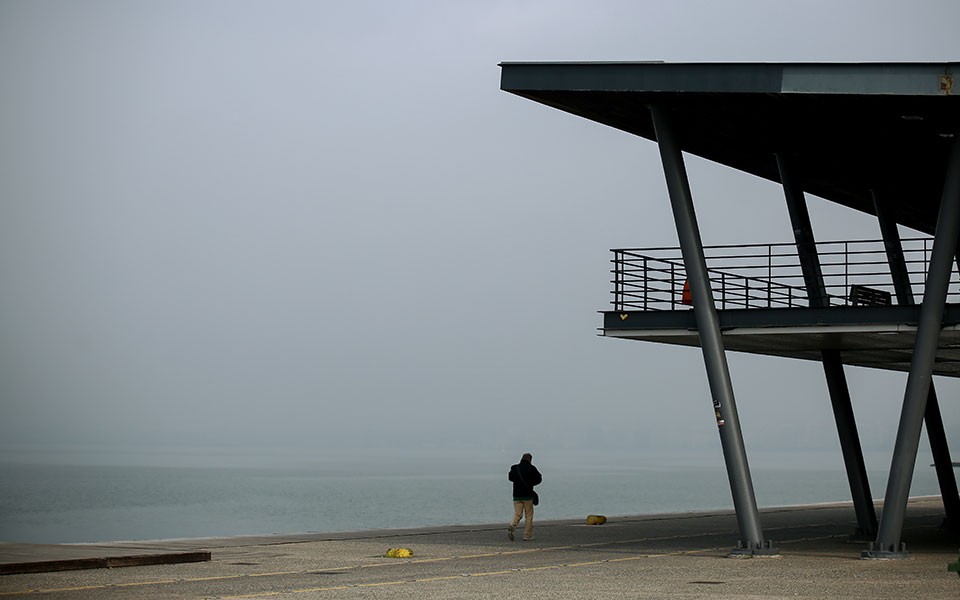 καιρός-νοτιάδες-άνοδος-της-θερμοκρασ-562232188