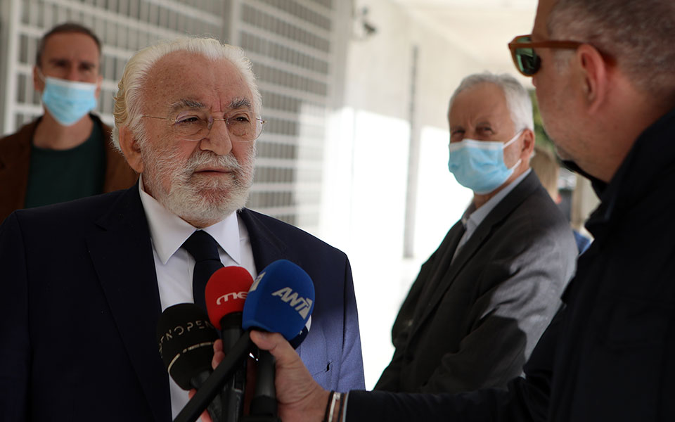 καλογρίτσας-ζητεί-να-εξεταστεί-το-κιν-562246246