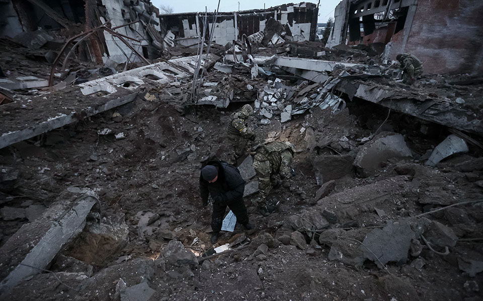 χάρκοβο-βρέθηκε-στρατόπεδο-βασανιστ-562212514