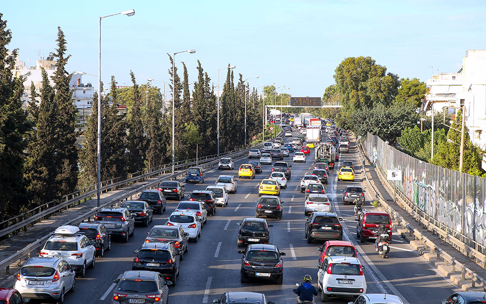 μποτιλιάρισμα-στον-κηφισό-λίγο-πριν-τ-562230292