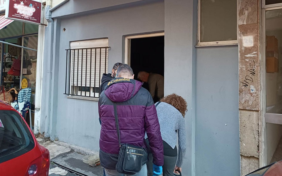 έγκλημα-στα-χανιά-η-πόρτα-ήταν-ανοιχτ-562230967