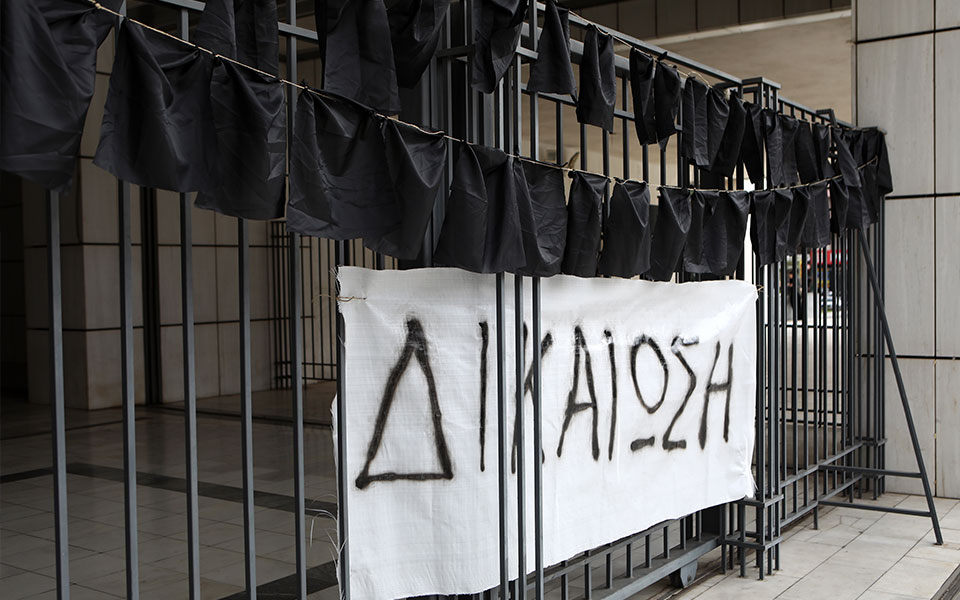 δίκη-για-μάτι-ενας-να-είχε-ειδοποιήσε-562232821