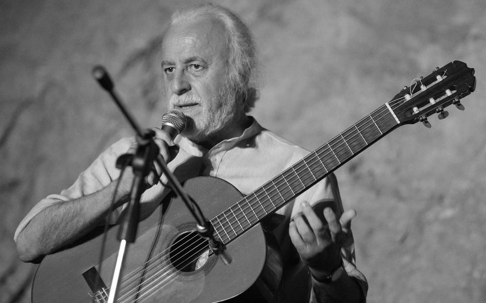 ο-νότης-μαυρουδής-μέσα-από-τα-μάτια-ενό-562213987