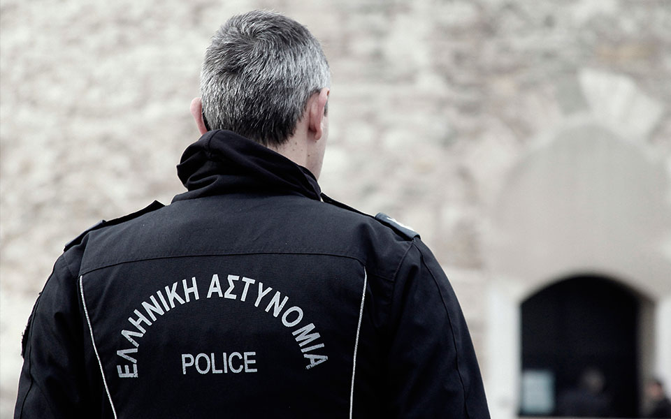 νέα-ιωνία-επίθεση-σε-μαθητές-γυμνασίο-562243735