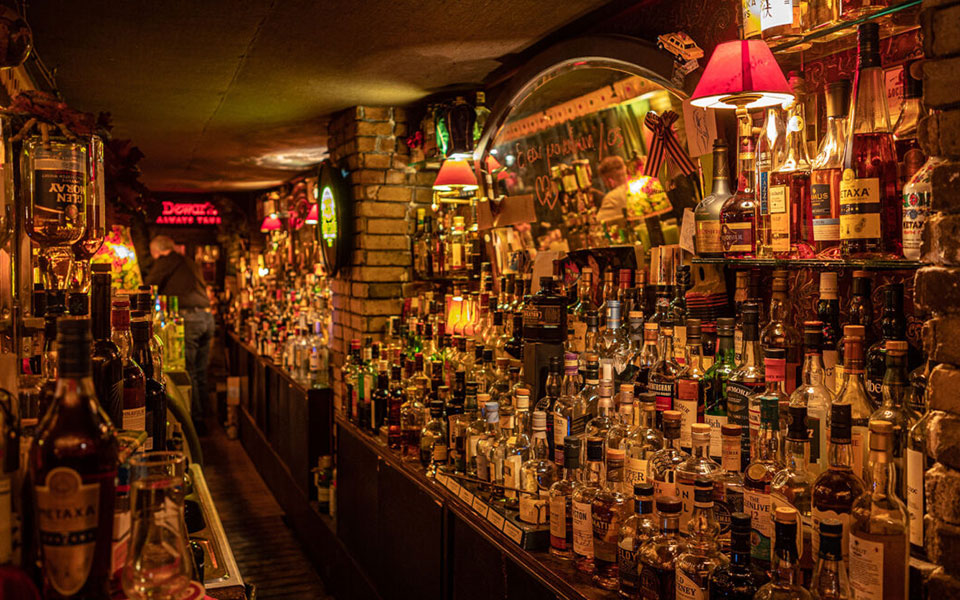 5-ποτάδικα-για-λάτρεις-του-ουίσκι-562242442