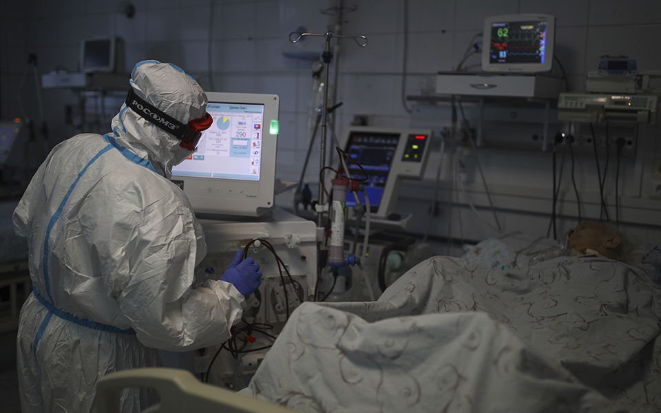 ερυθρός-σταυρός-ο-κόσμος-είναι-επικίν-562253548