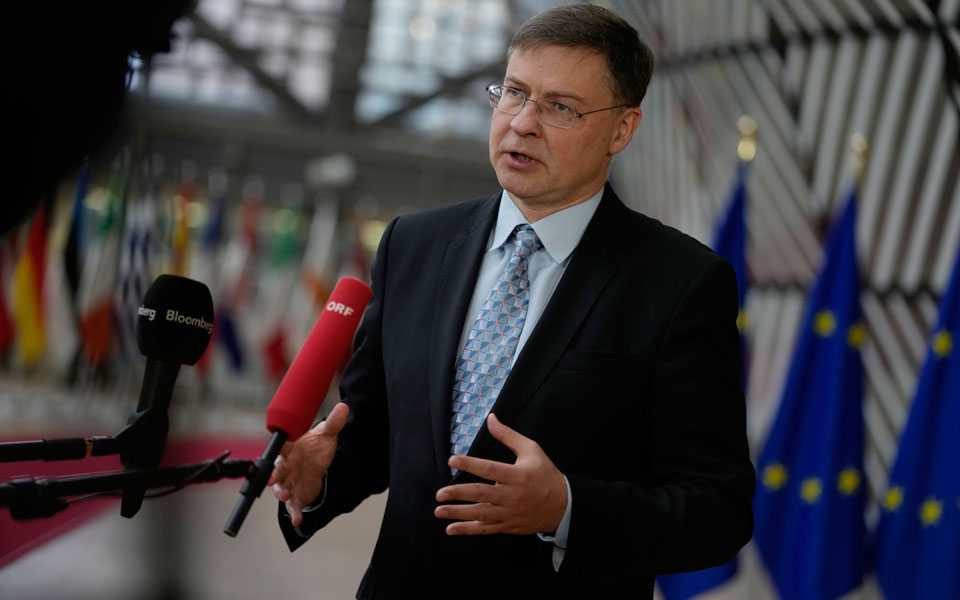 βάλντις-ντομπρόβσκις-μην-κατεβάσετε-562242547