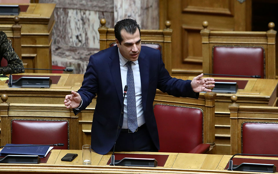 πλεύρης-προσπάθεια-συσπείρωσης-των-β-562246471