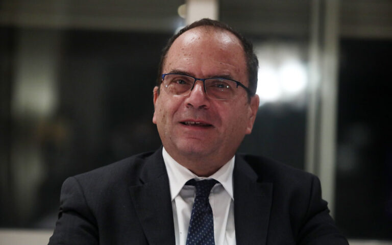 παρακολουθήσεις-απαντήσεις-από-χρ-ρά-562247170