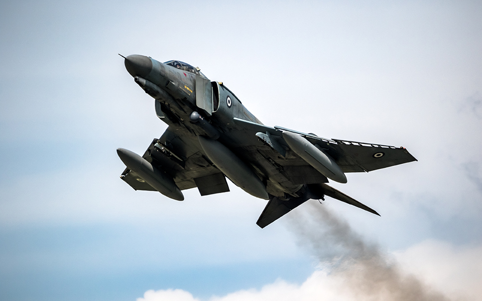 πτώση-φάντομ-νεκρός-και-ο-κυβερνήτης-562254919